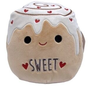 Squishmallows 8" Chanel Cinnamon Roll Valentine Sweet Hearts Plush NEW